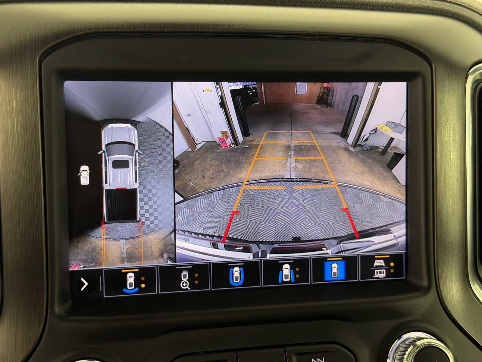 Used 2021 GMC Sierra 1500 AT4 w/ AT4 Premium Package AWD/4WD image 31