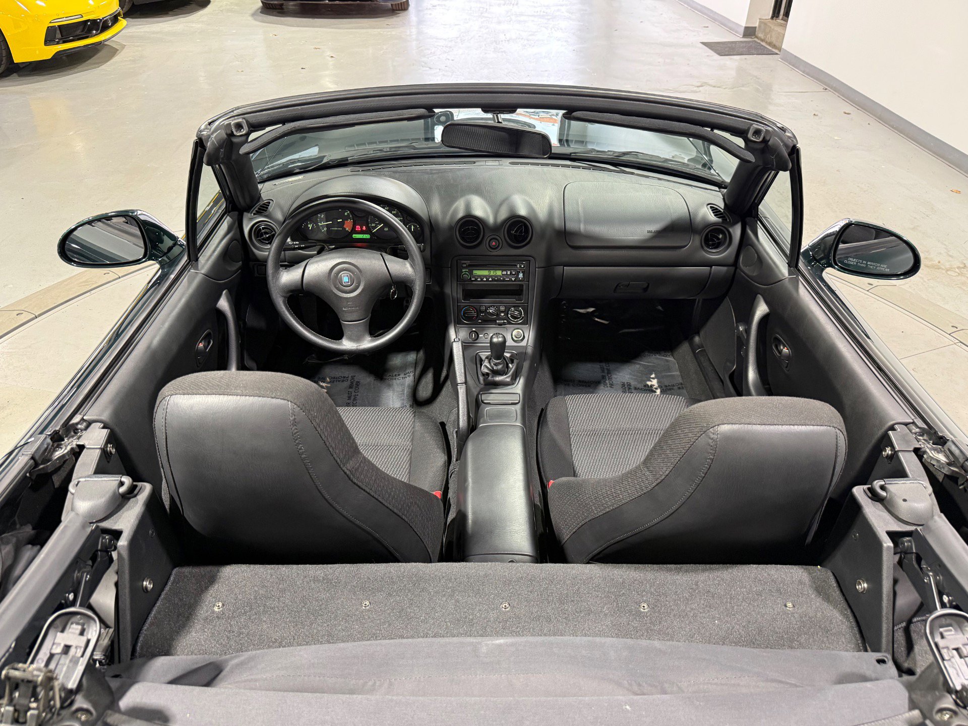Used 1999 MAZDA MX-5 Miata RWD image 52