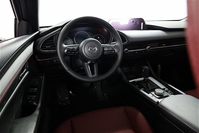 New 2026 MAZDA MAZDA3 Carbon image 25