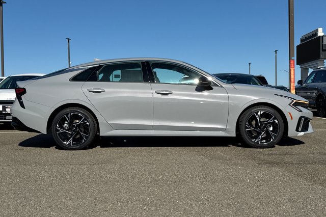 New 2026 Kia K5 GT-Line FWD image 3