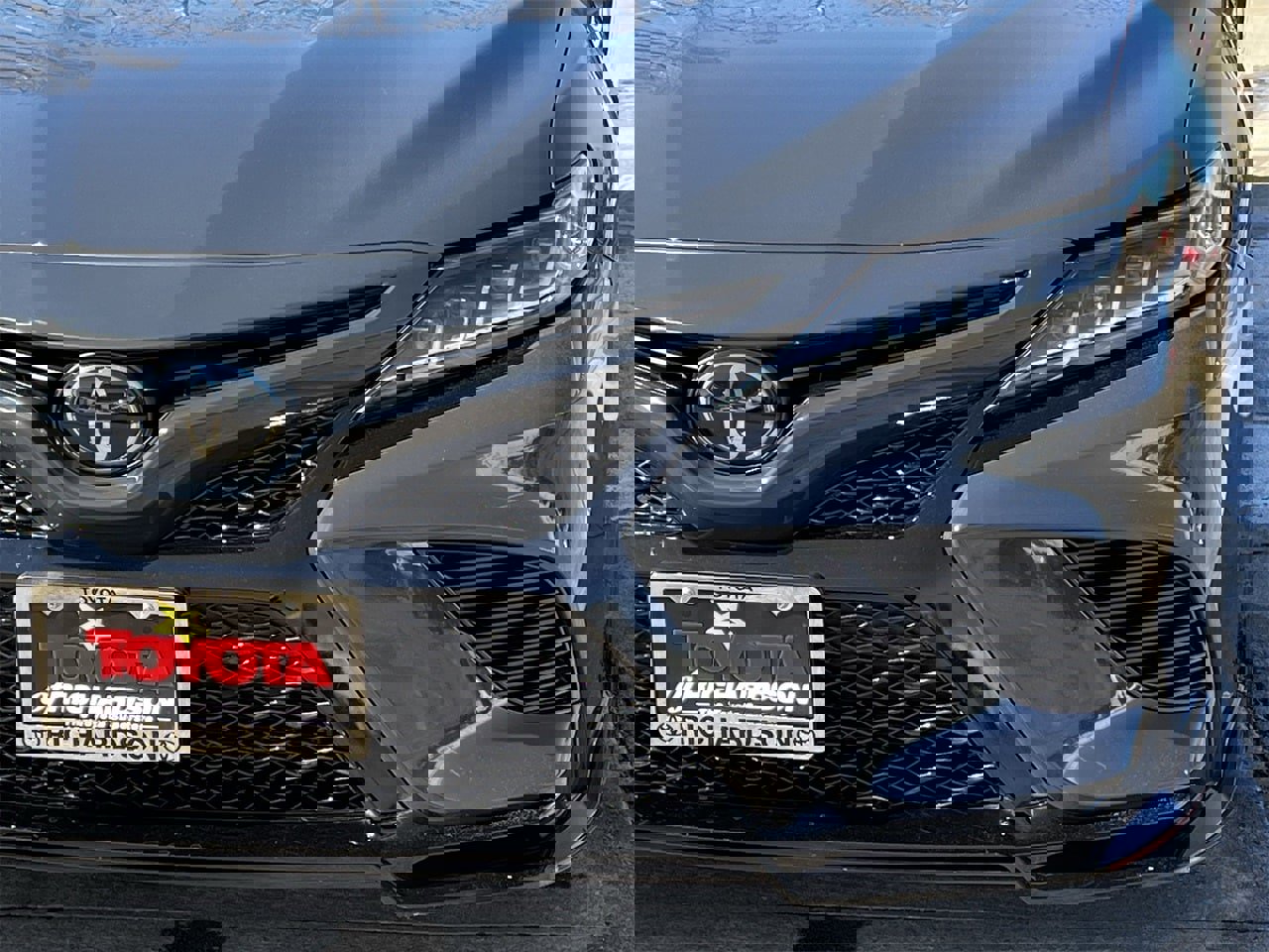 Used 2024 Toyota Camry image 8