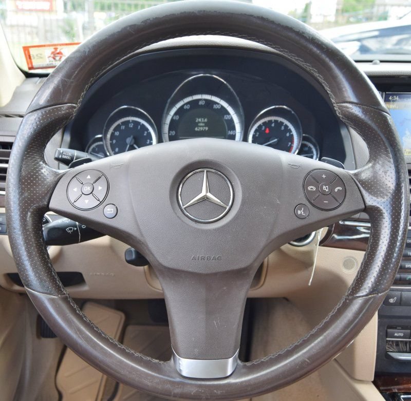 Used 2011 Mercedes-Benz E 550 Cabriolet image 16