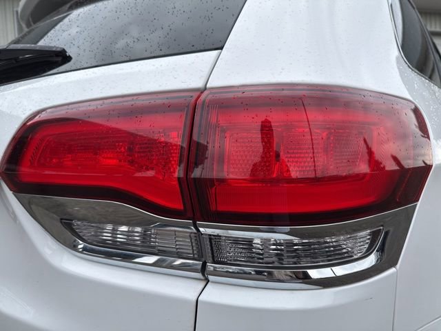 Used 2021 Jeep Grand Cherokee Limited w/ Trailer Tow Group IV image 15