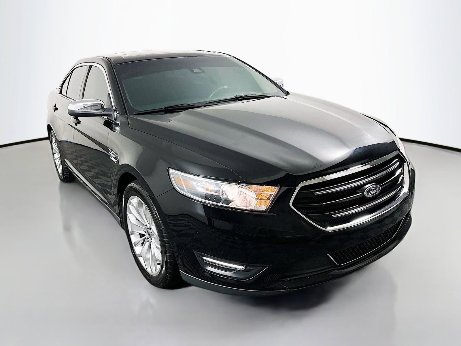 Used 2018 Ford Taurus Limited