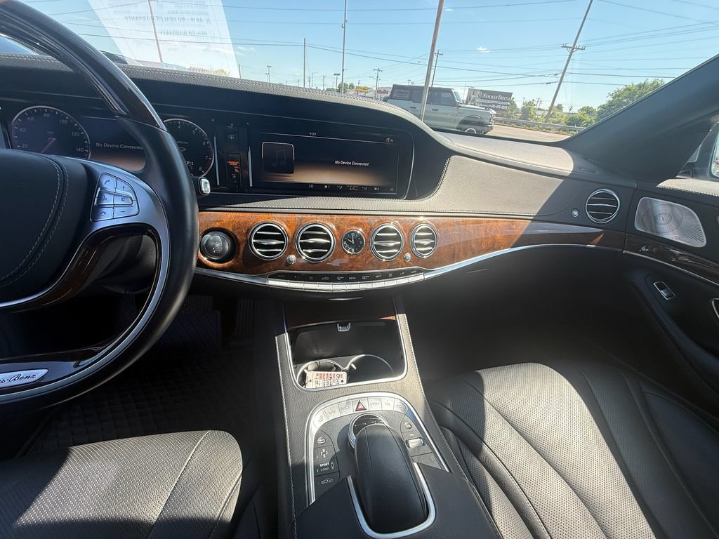 Used 2014 Mercedes-Benz S 550 Sedan image 15
