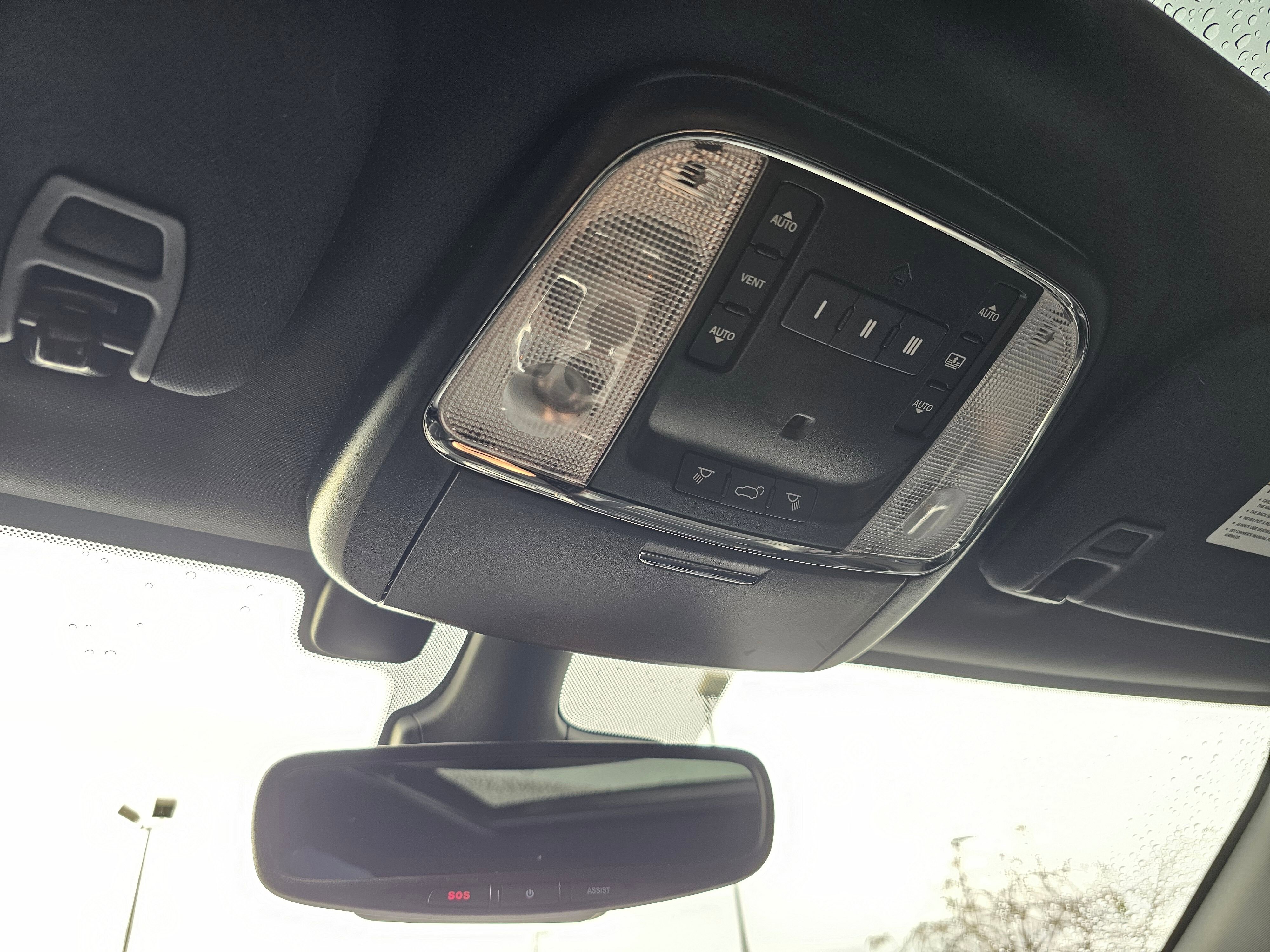 Used 2020 Jeep Grand Cherokee Trailhawk w/ Trailhawk Luxury Group image 27