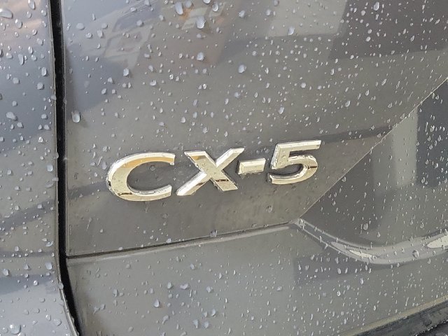 Used 2021 MAZDA CX-5 Carbon Edition FWD image 9