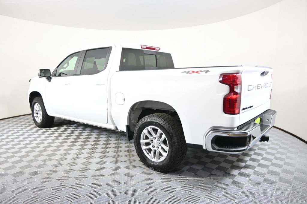 Used 2022 Chevrolet Silverado 1500 LT image 4