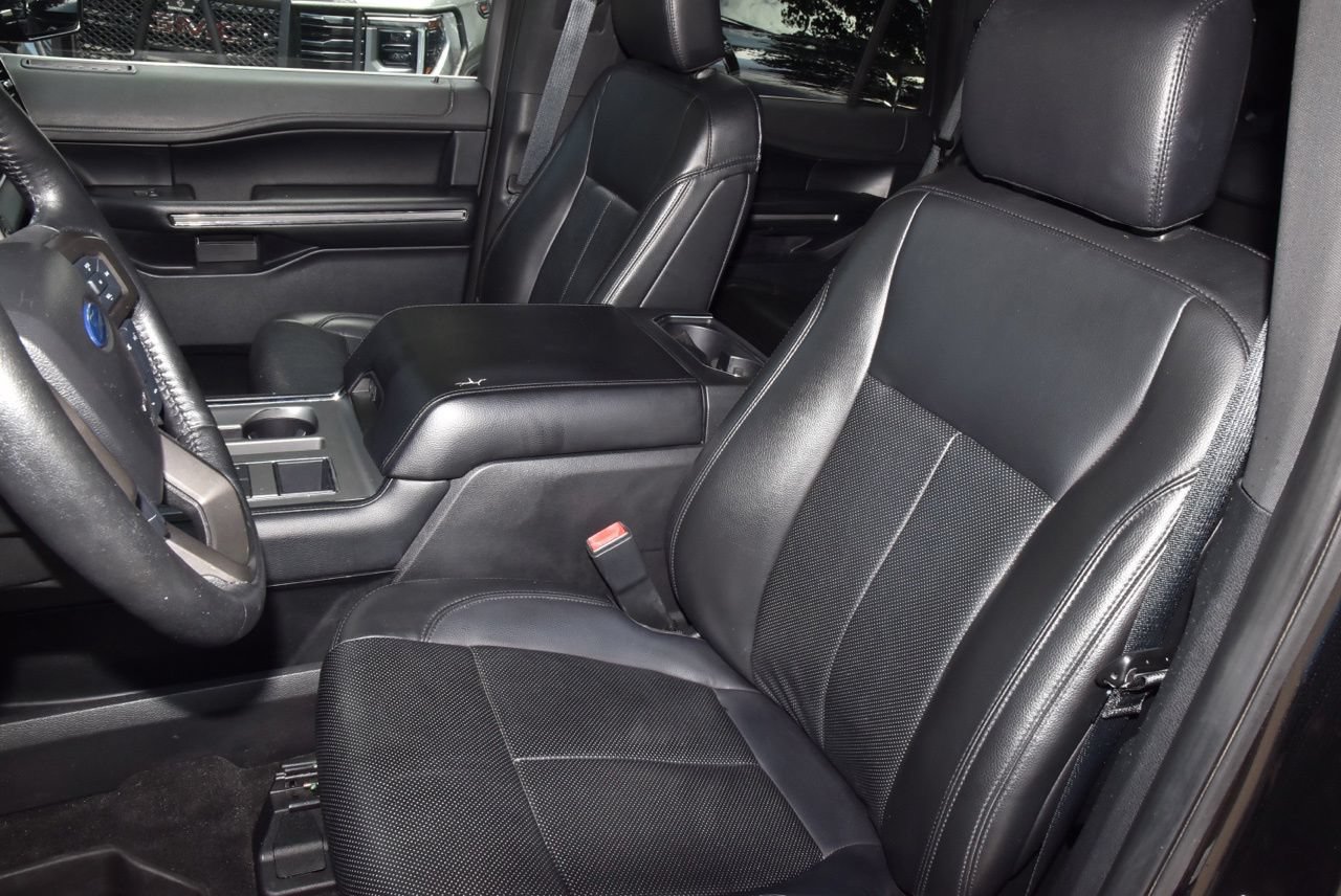 Used 2019 Ford Expedition XLT w/ Equipment Group 202A RWD image 32