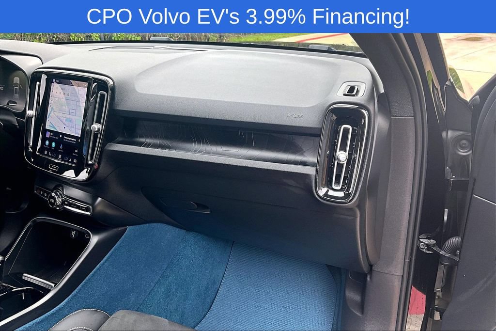 Used 2023 Volvo XC40 Recharge Plus AWD/4WD image 21