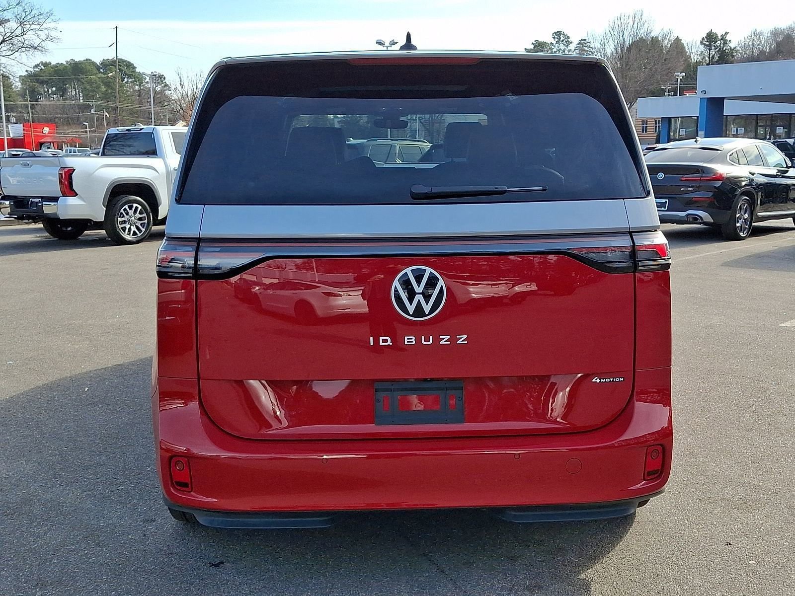 Used 2025 Volkswagen ID. Buzz Pro S Plus image 5