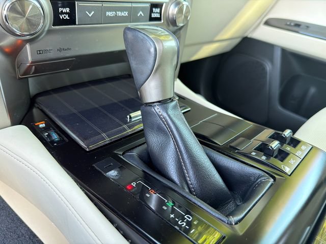 Used 2020 Lexus GX 460 Premium w/ Premium Package AWD/4WD image 32