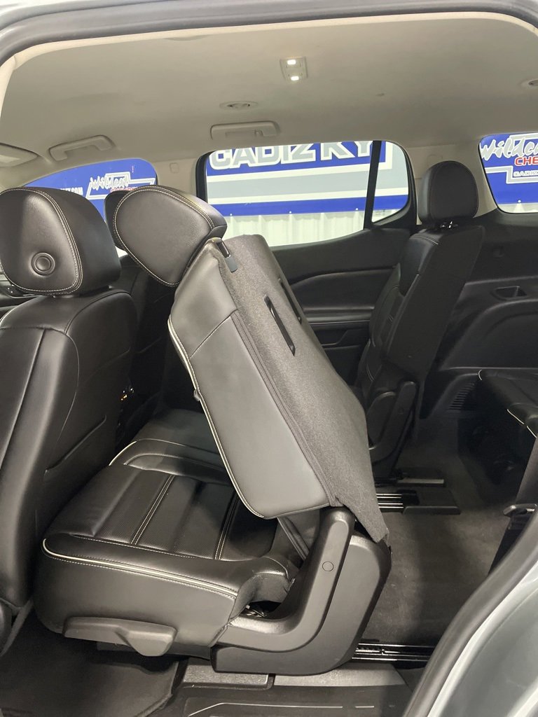 Used 2023 GMC Acadia Denali image 36