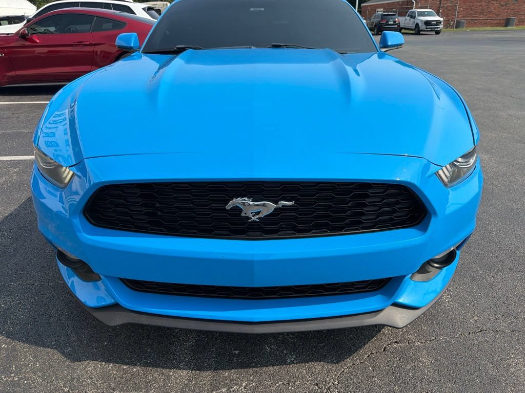 Used 2017 Ford Mustang Premium RWD image 7