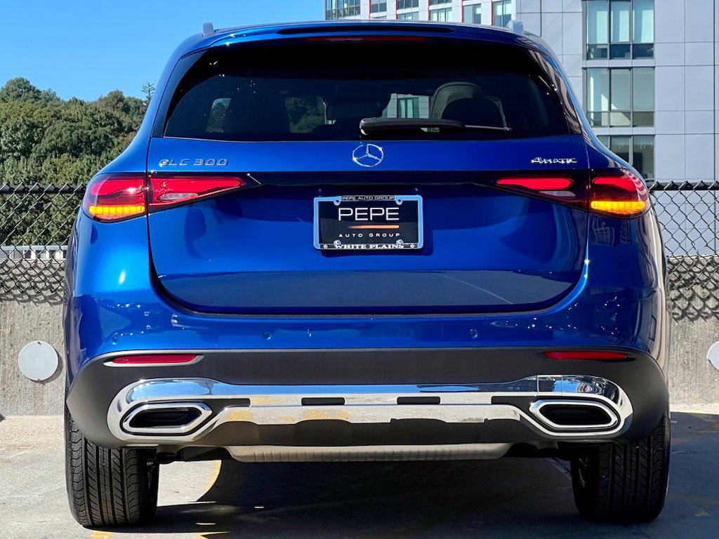 Certified 2026 Mercedes-Benz GLC 300 4MATIC image 6