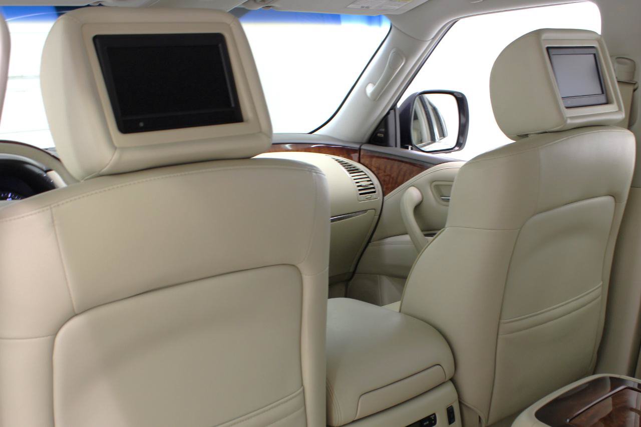 Used 2016 INFINITI QX80 2WD w/ Deluxe Technology Package image 37