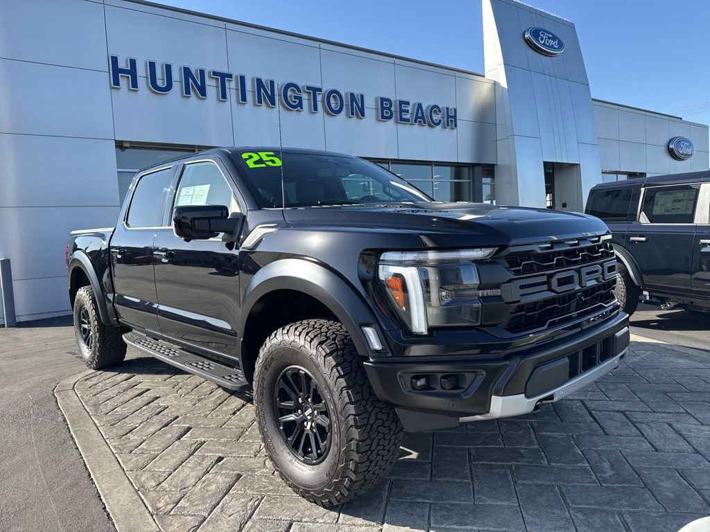 Used 2025 Ford F150 Raptor image 1
