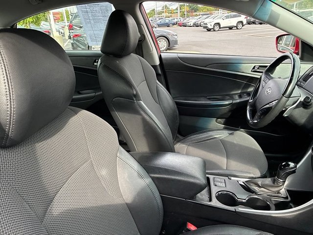 Used 2013 Hyundai Sonata SE FWD image 21