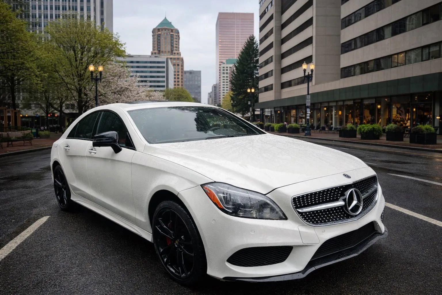 Used 2017 Mercedes-Benz CLS 550 4MATIC image 2