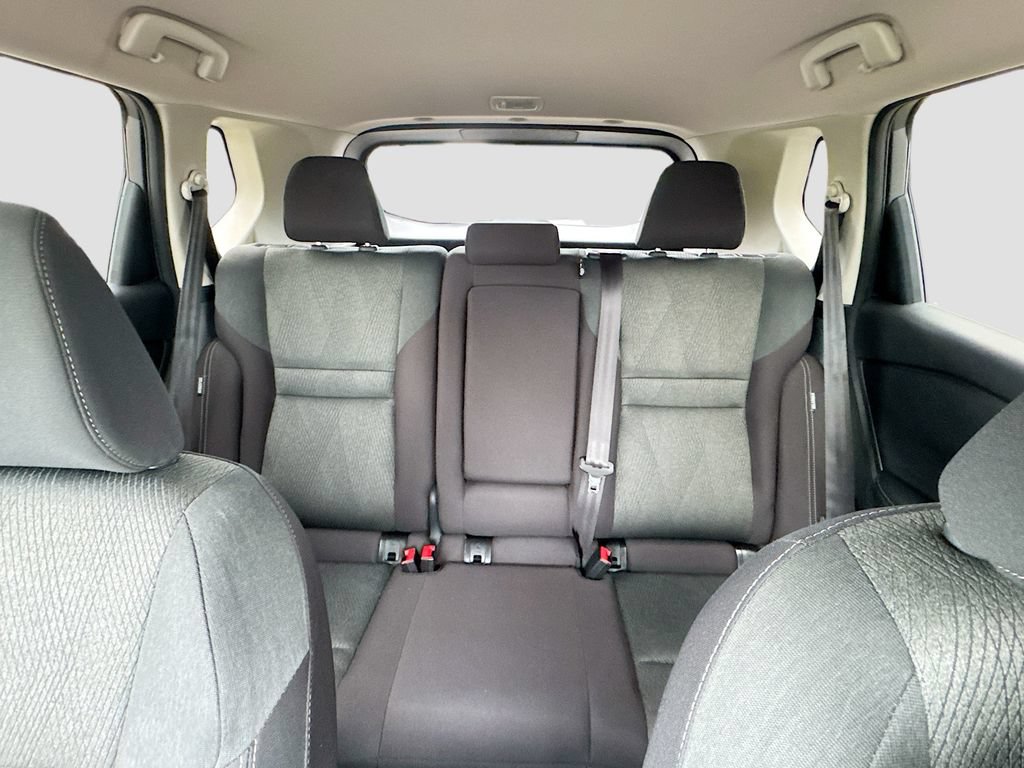 Certified 2025 Nissan Rogue SV AWD/4WD image 28