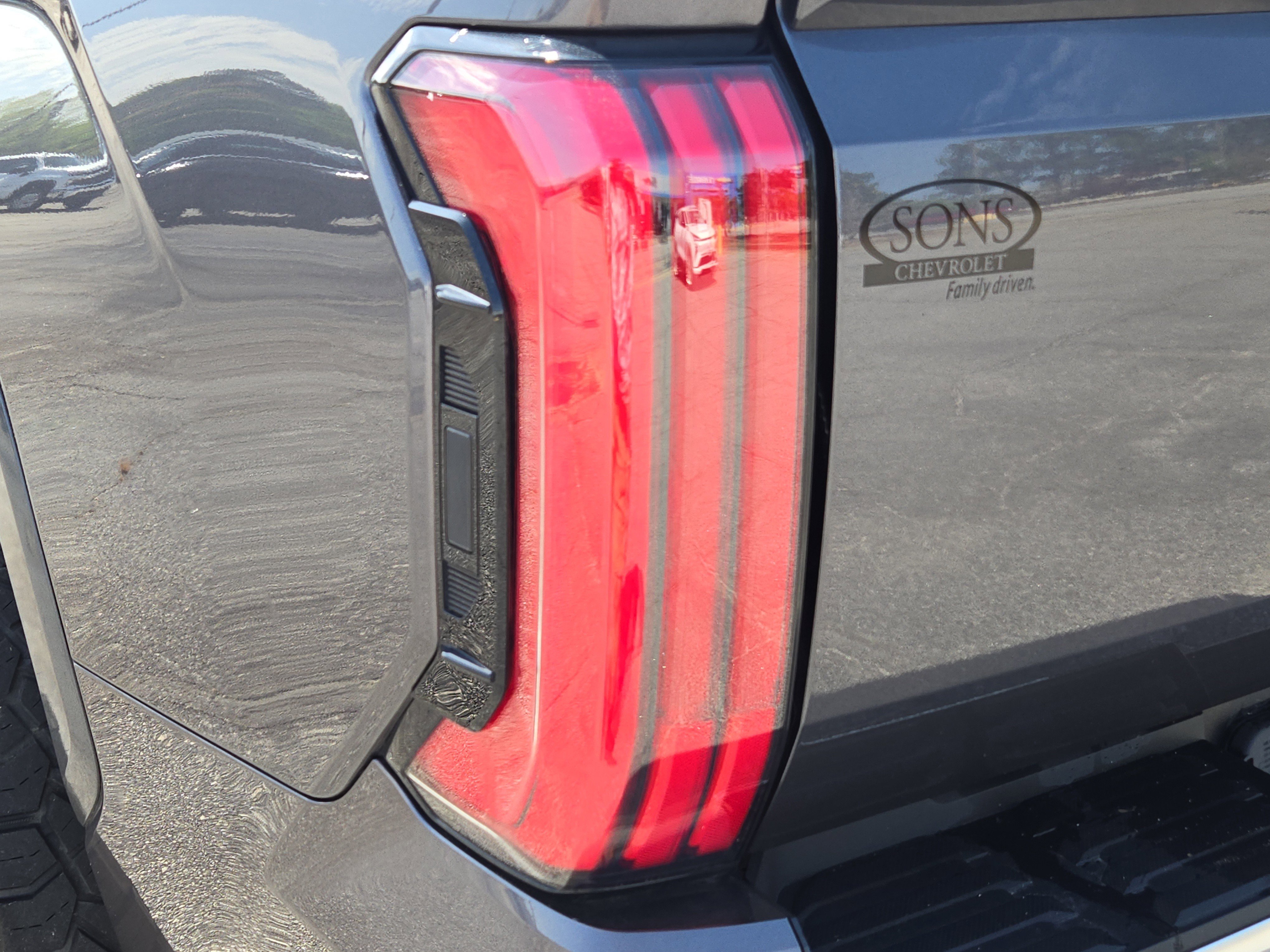 Used 2022 Toyota Tundra Limited image 11