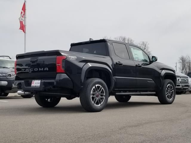 New 2025 Toyota Tacoma TRD Sport image 3
