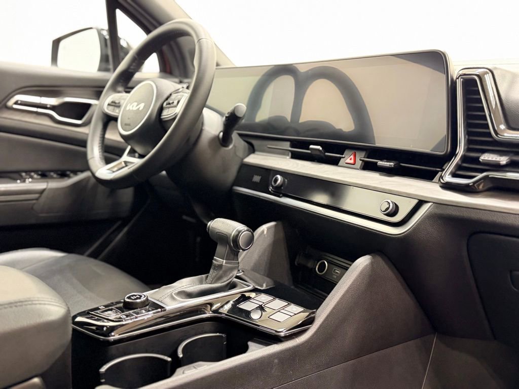 Used 2024 Kia Sportage X-Line w/ X-Line Premium Package image 16