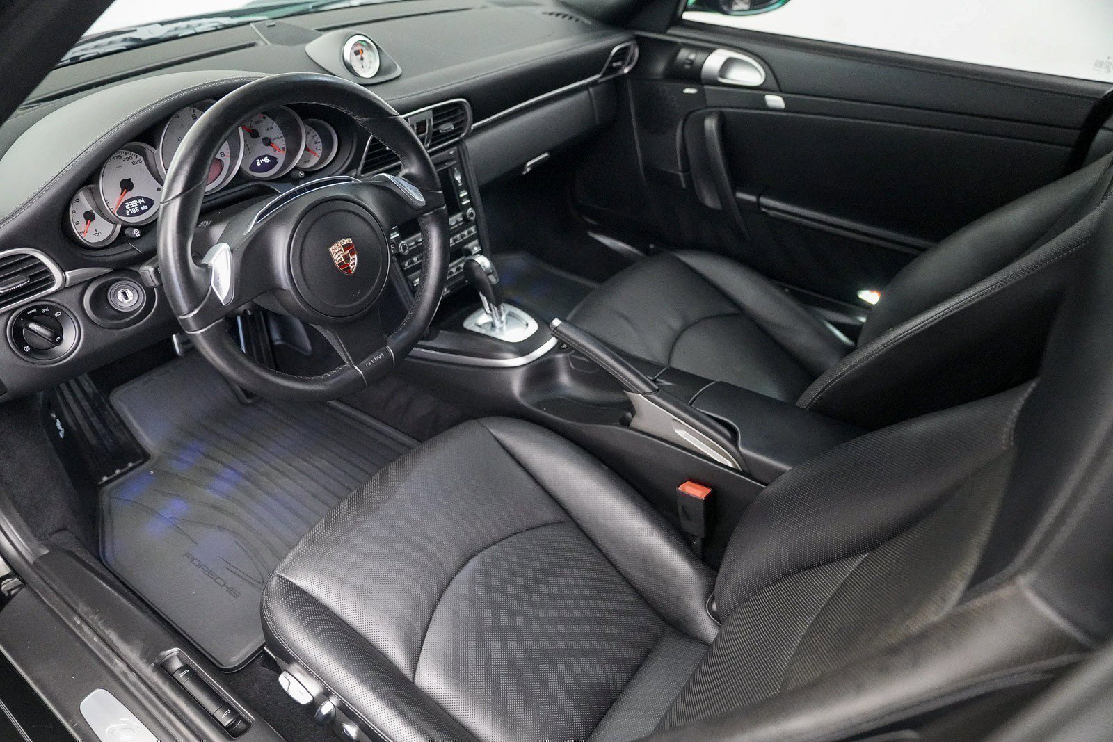 Used 2013 Porsche 911 911 Turbo image 17