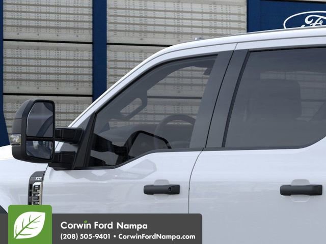New 2026 Ford F550 4x4 Crew Cab Super Duty image 20