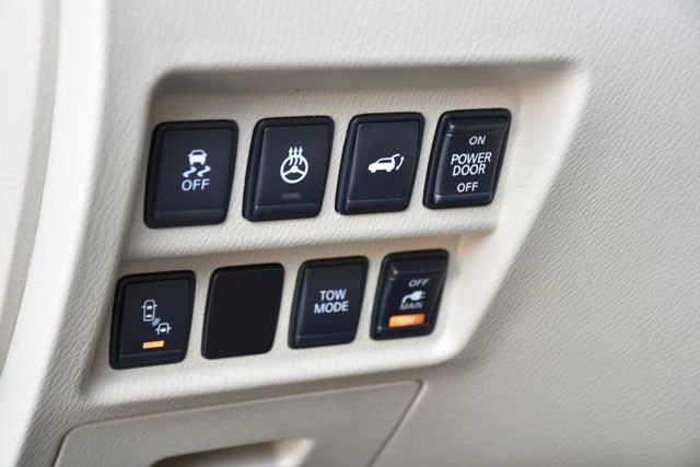 Used 2016 Nissan Pathfinder SL w/ SL Tech Package image 19