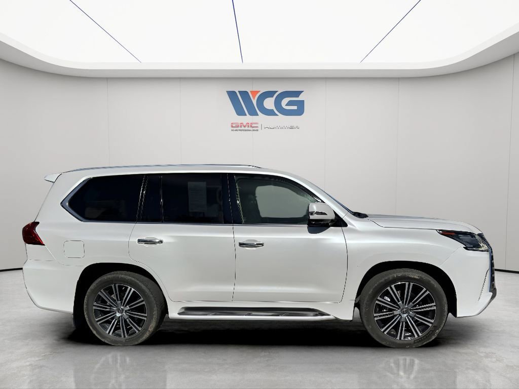 Used 2020 Lexus LX 570 4WD w/ Luxury Package image 5