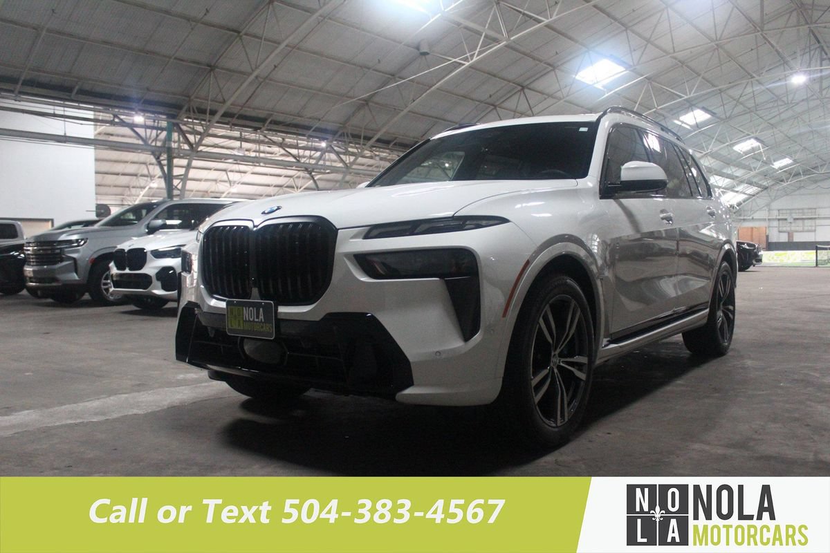 Used 2026 BMW X7 xDrive40i w/ Executive Package AWD/4WD image 2