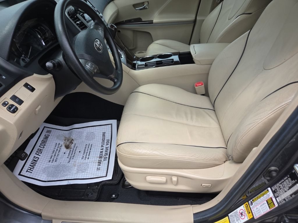 Used 2009 Toyota Venza AWD image 18