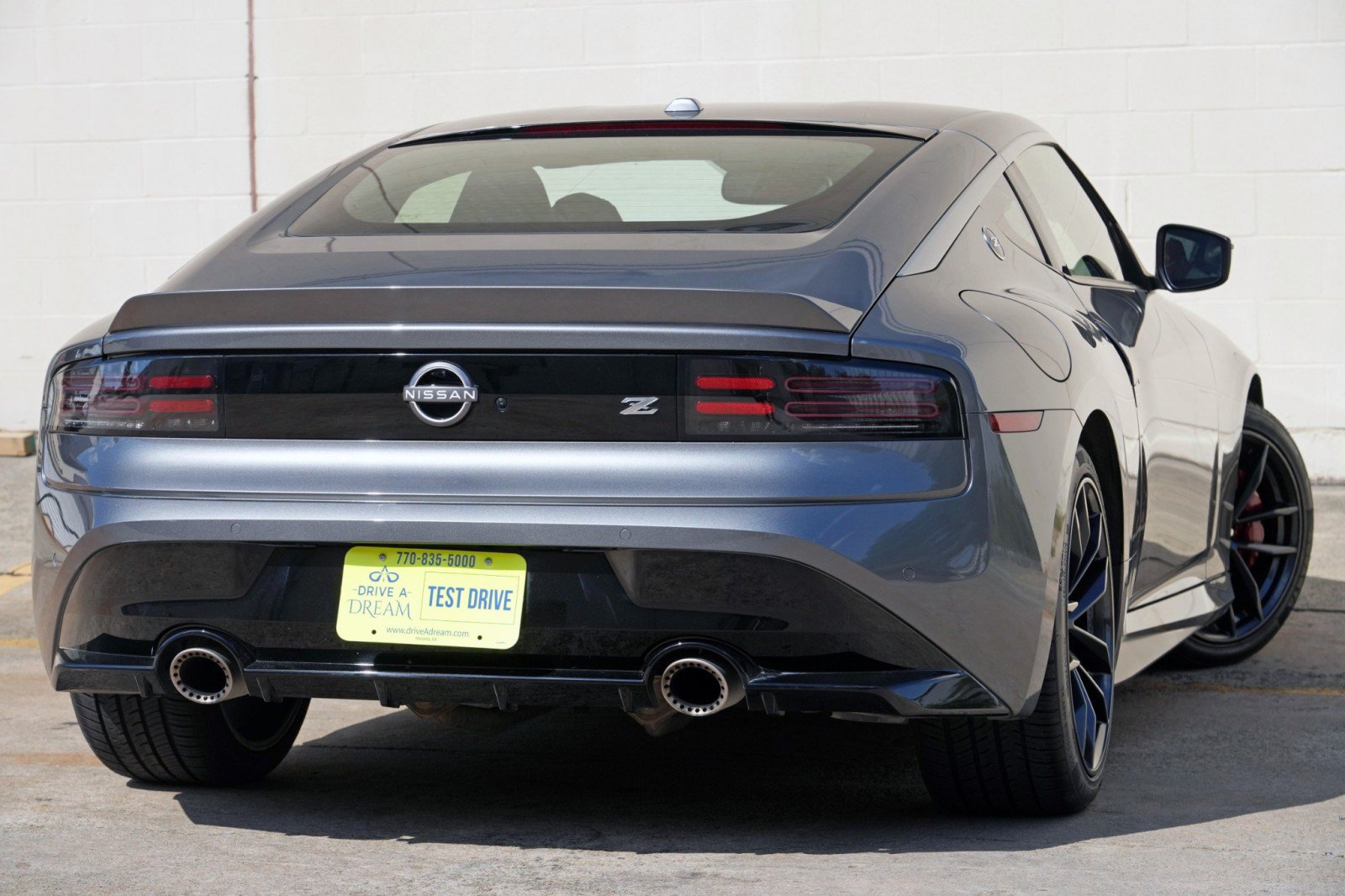 Used 2025 Nissan Z Performance w/ Floor Mat Package RWD image 5