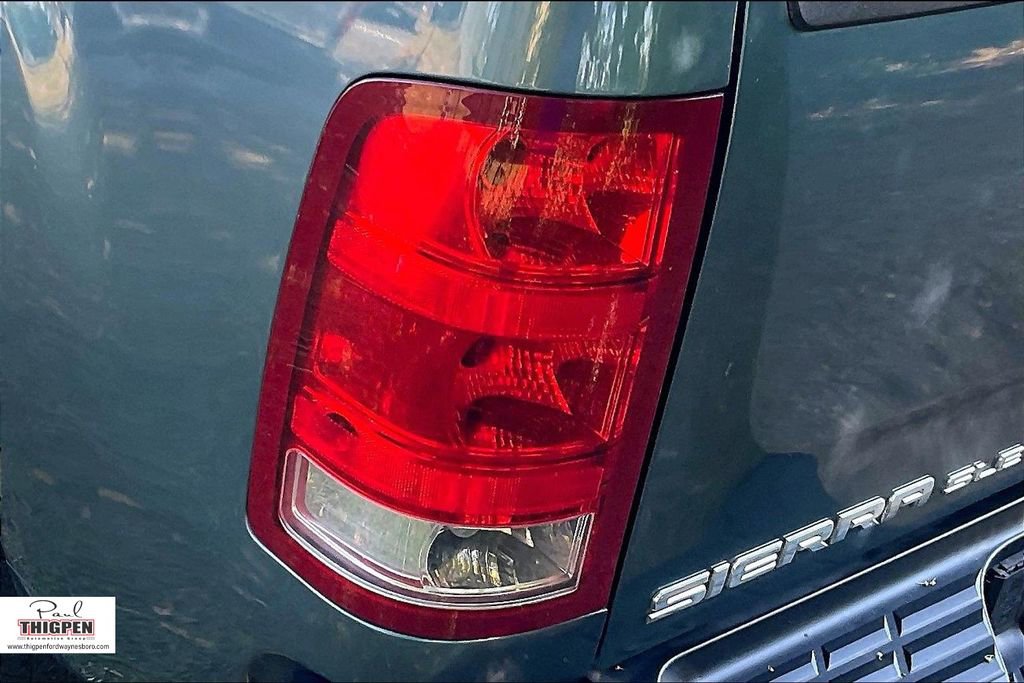 Used 2011 GMC Sierra 2500 SLE w/ SLE Preferred Package image 30