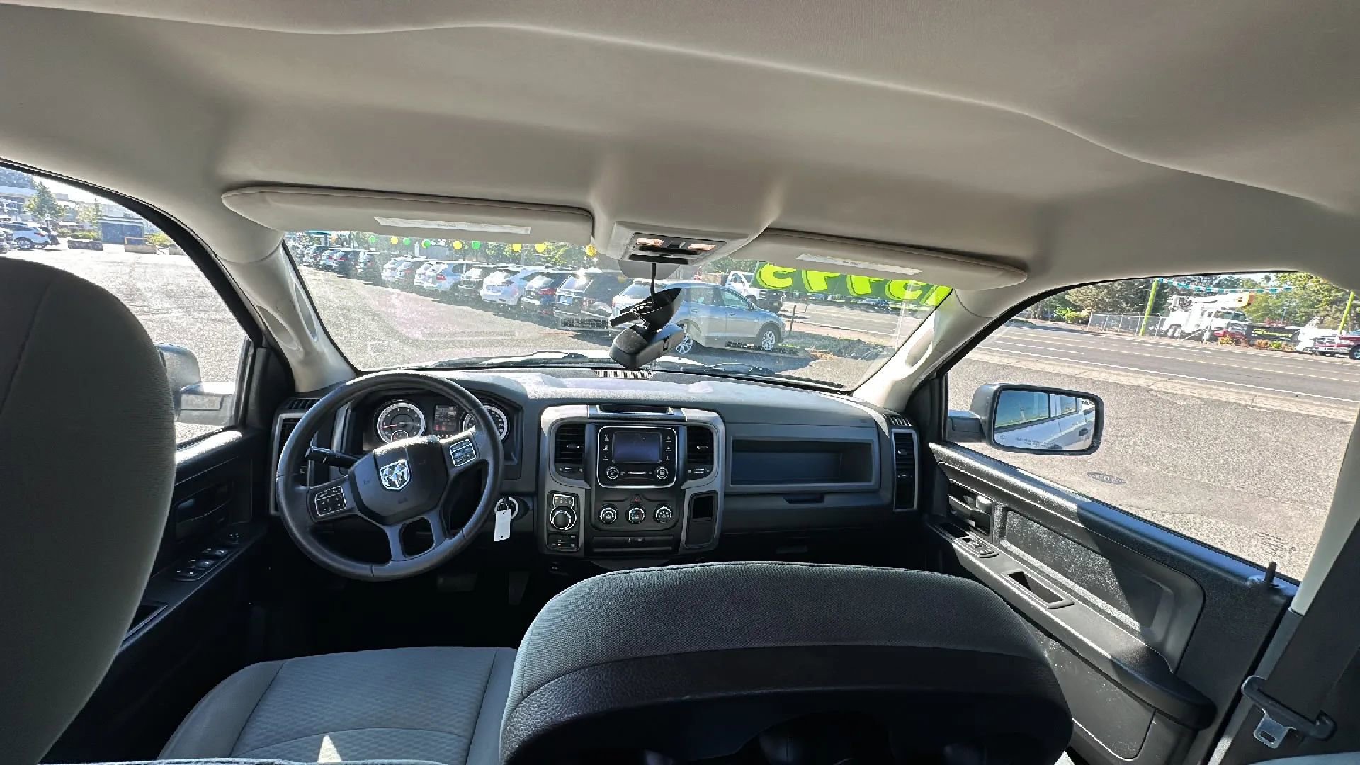 Used 2015 RAM 1500 ST AWD/4WD image 11