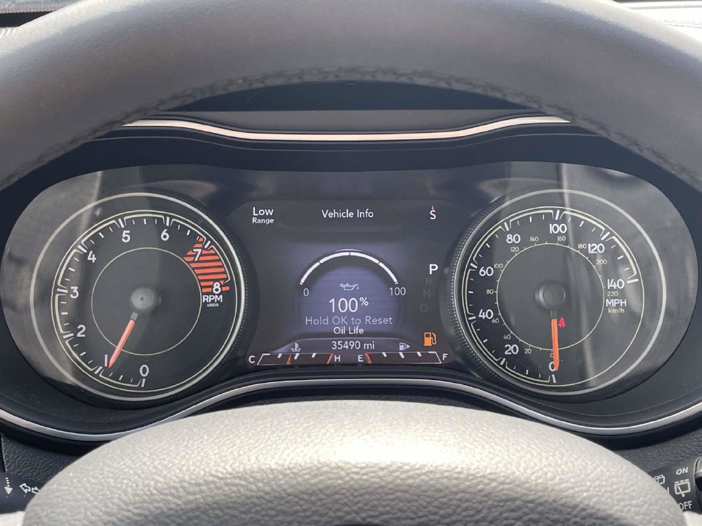 Certified 2022 Jeep Cherokee Latitude Lux AWD/4WD image 29