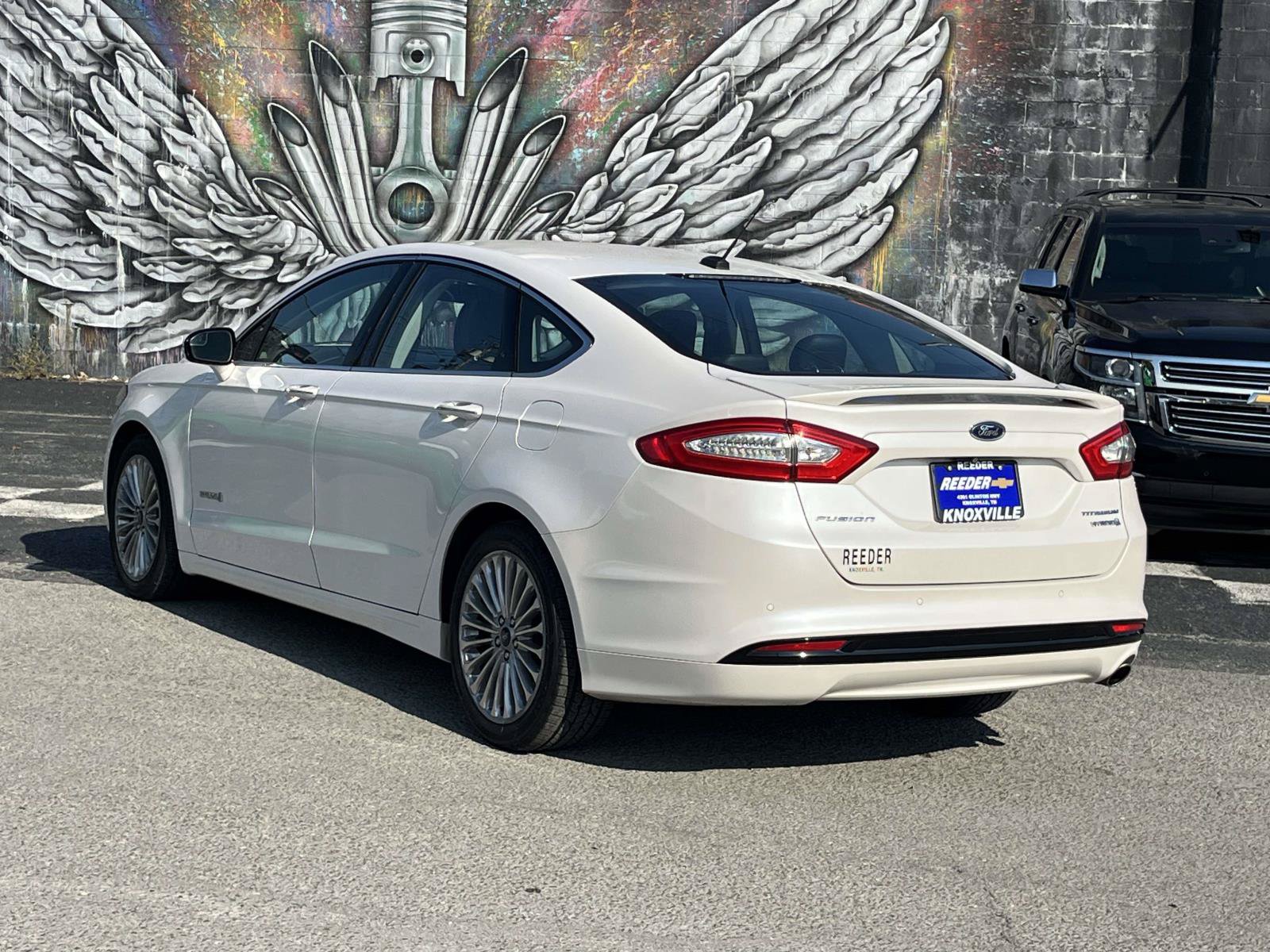 Used 2014 Ford Fusion Titanium FWD image 6