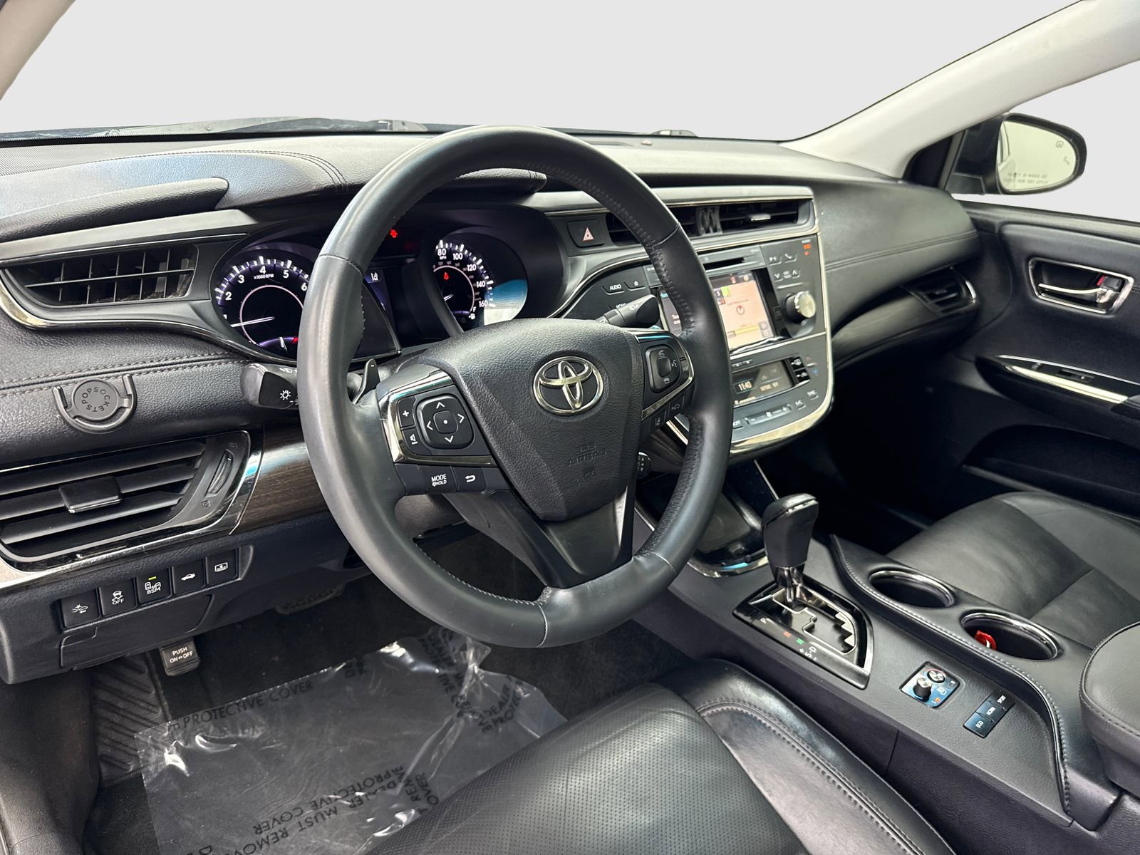 Used 2016 Toyota Avalon Limited FWD image 18