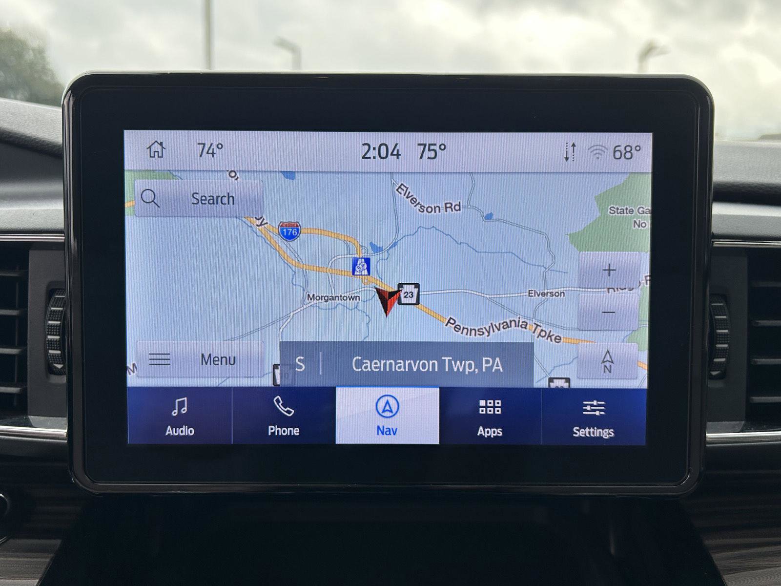 Used 2023 Ford Explorer Limited image 16