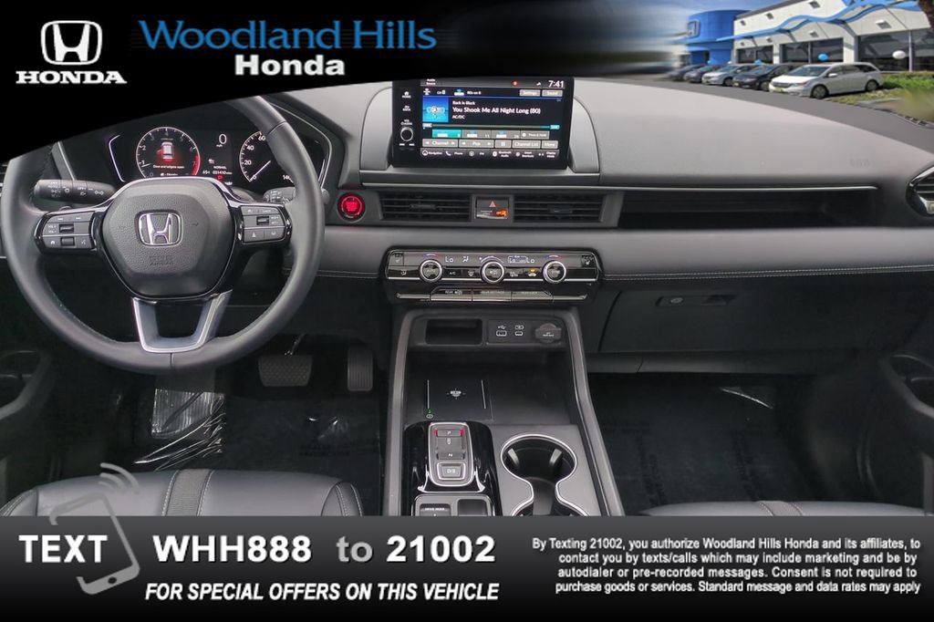 Certified 2025 Honda Pilot Touring image 20