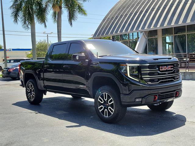Used 2026 GMC Sierra 1500 AT4 w/ AT4 Premium Package AWD/4WD image 8