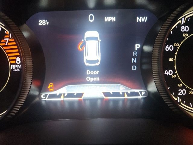 Used 2018 Jeep Cherokee Limited w/ Trailer Tow Group image 7