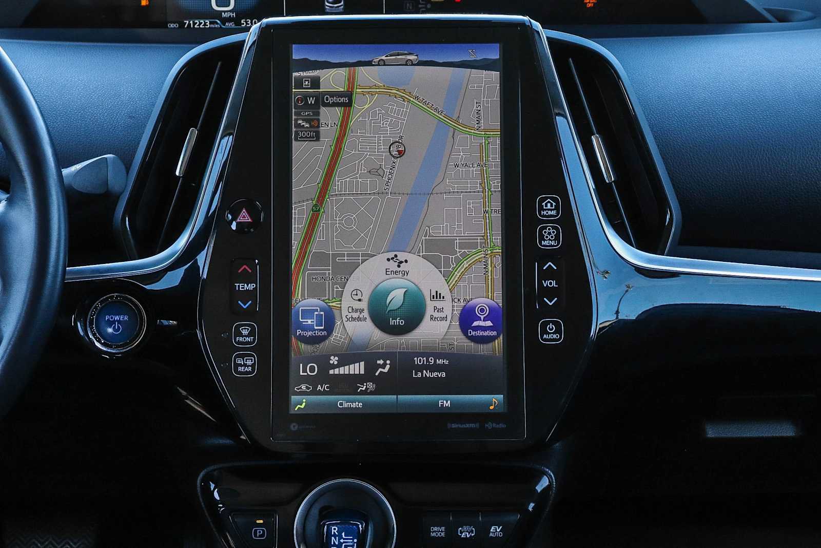 Used 2022 Toyota Prius Prime XLE FWD image 19