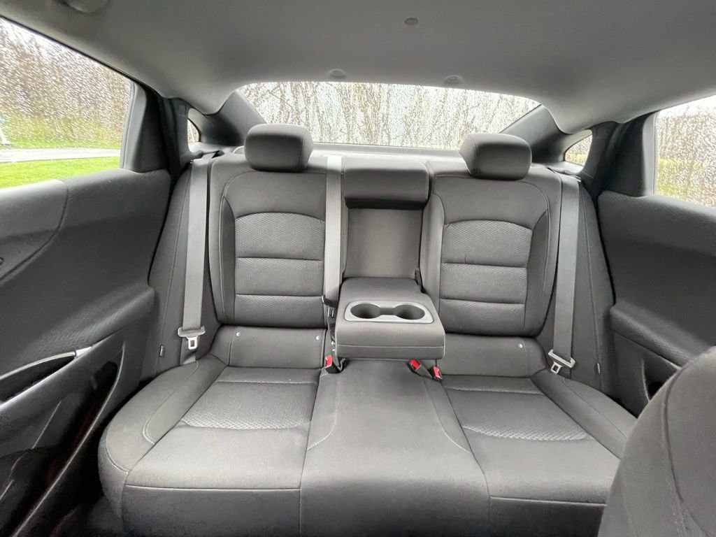 Used 2020 Chevrolet Malibu LT image 14