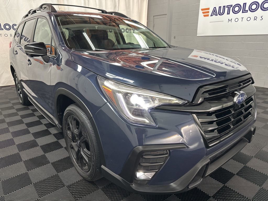 Used 2023 Subaru Ascent Onyx Edition Limited AWD/4WD image 2
