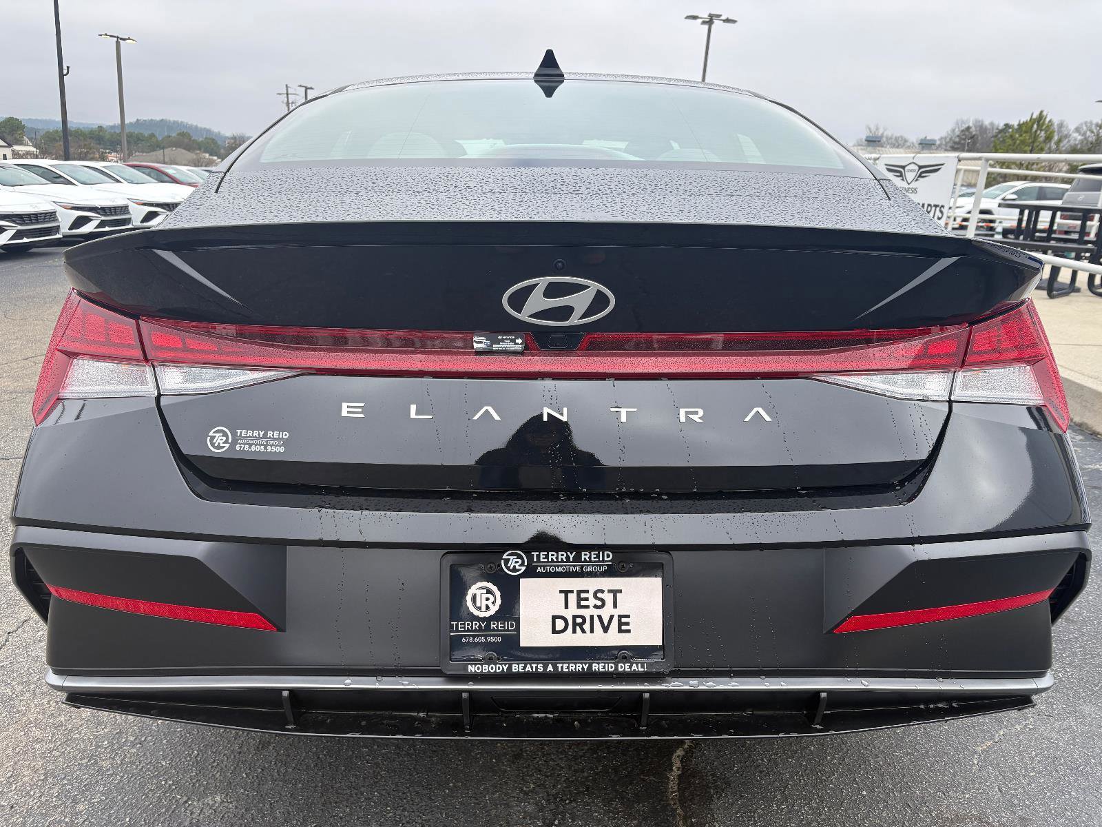 New 2025 Hyundai Elantra Sport FWD image 6