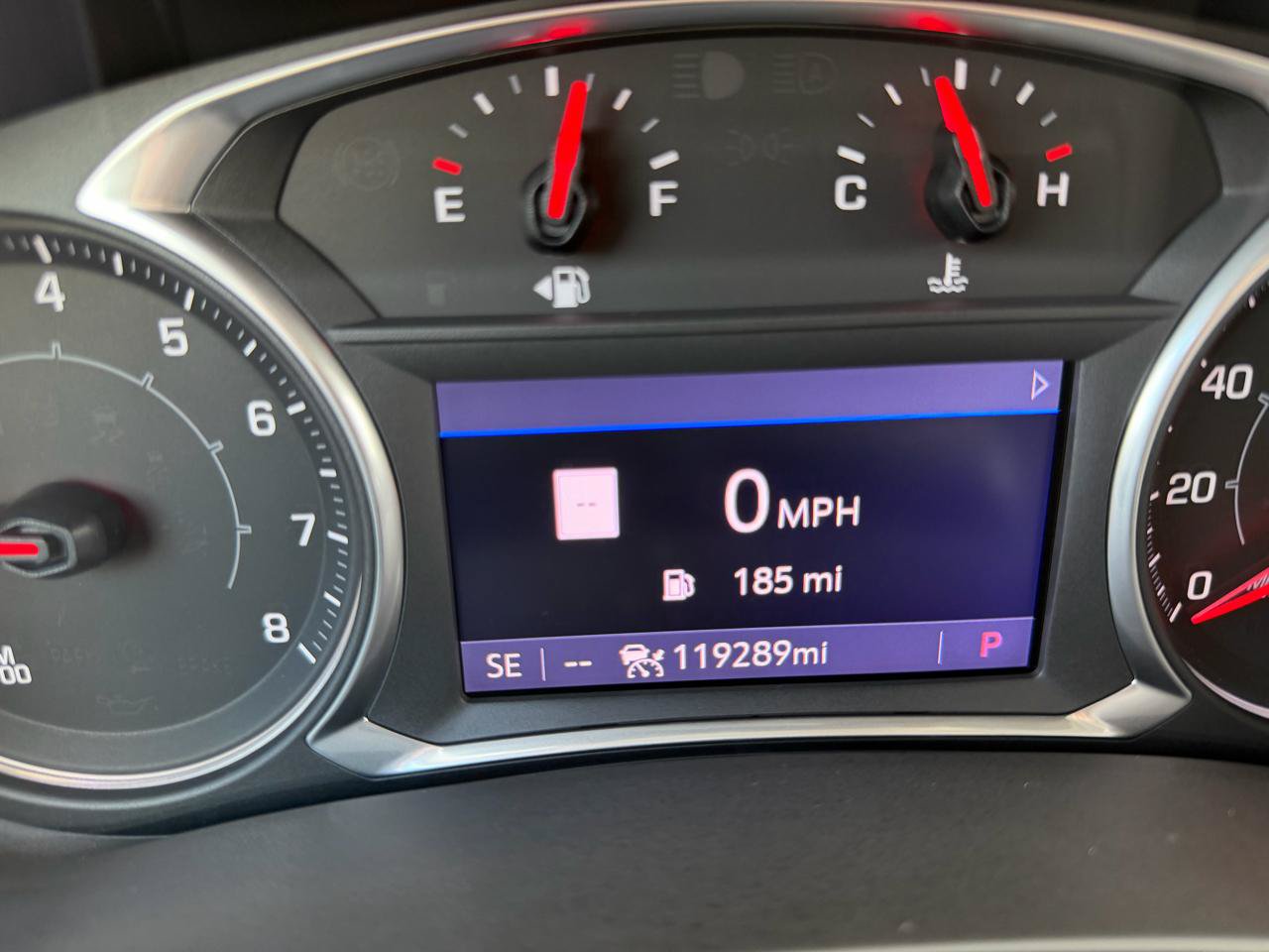 Used 2020 GMC Terrain Denali w/ Denali Premium Package FWD image 24