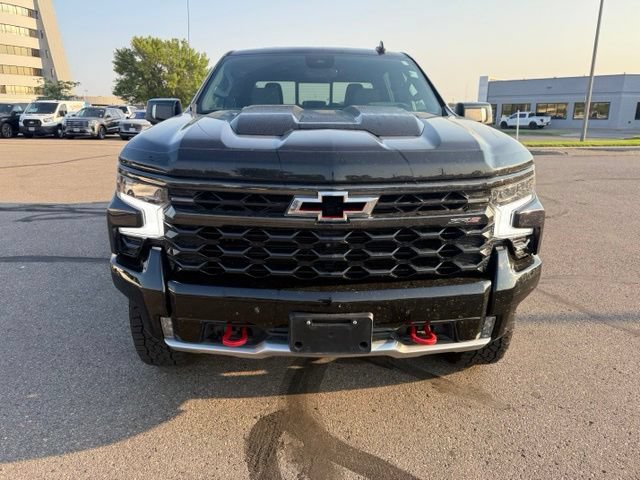 Used 2022 Chevrolet Silverado 1500 ZR2 w/ Technology Package AWD/4WD image 5