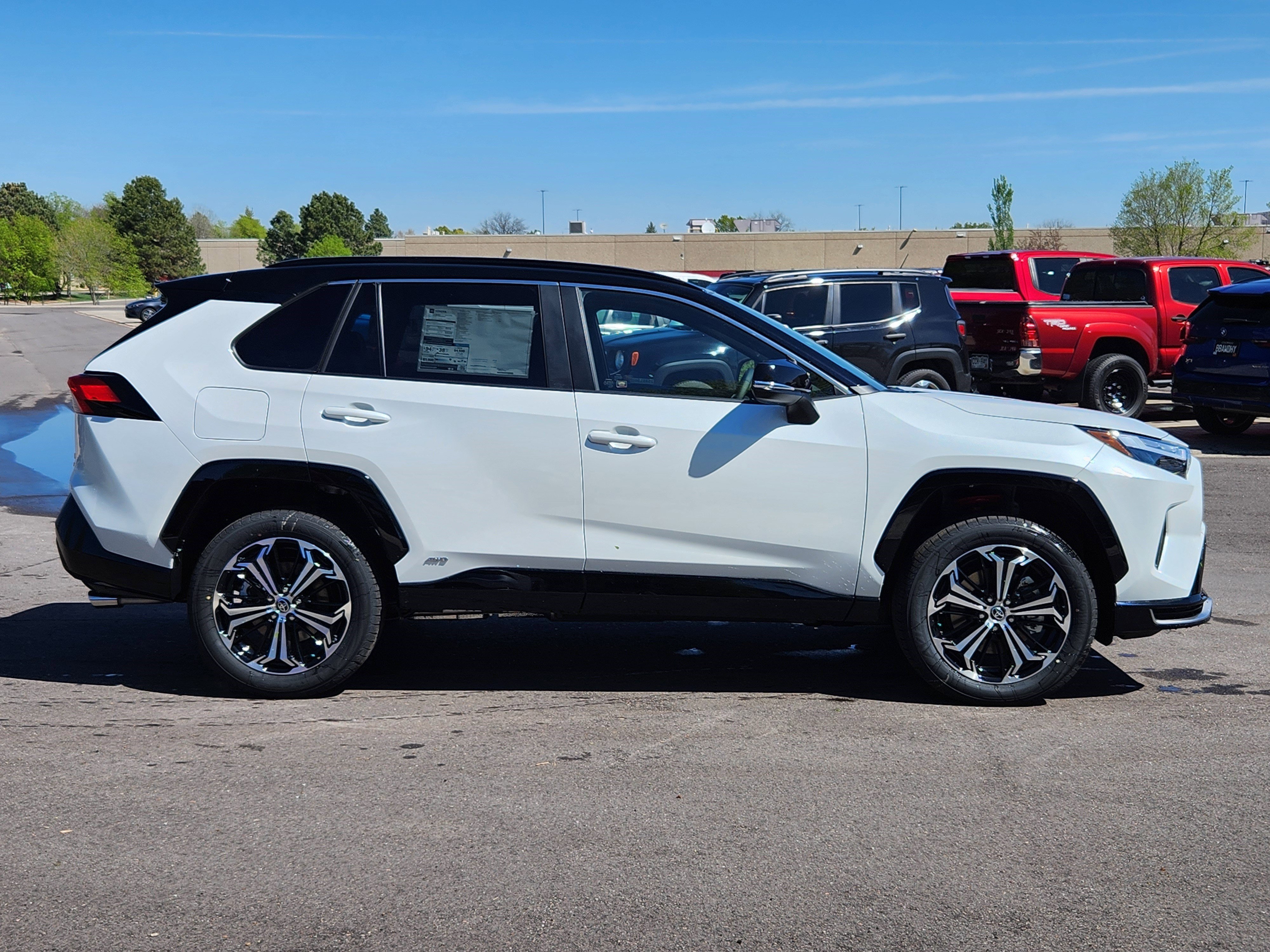 New 2025 Toyota RAV4 XSE w/ Weather Package AWD/4WD image 2